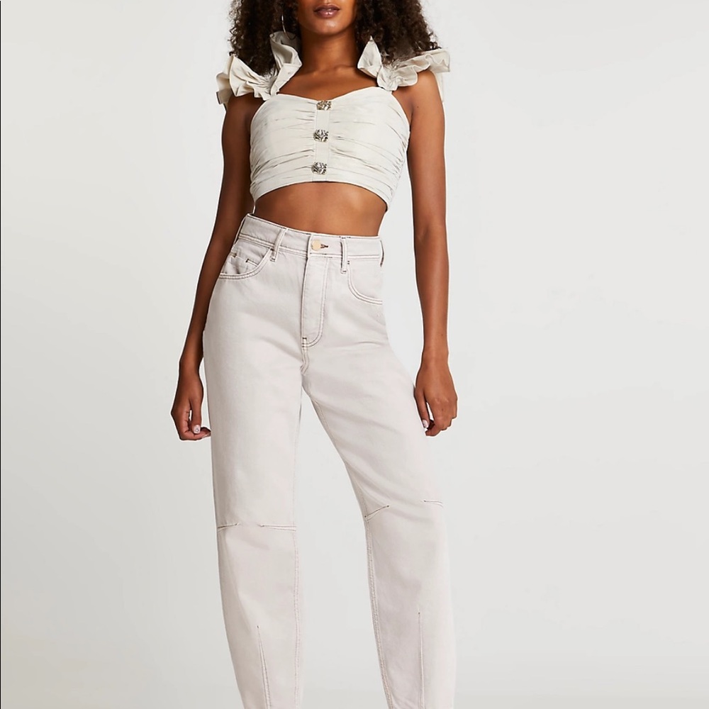 Cropped Ruffle Sleeve Top - Picture 4 of 6